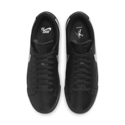 Nike SB Zoom Blazer Low x Dancer SkateboardsSchuh (Herren) Meist gekauft