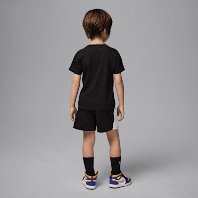 JordanBball Fire Mixed zweiteiliges Shorts-Set (jüngere Kinder) Muttertagsangebot