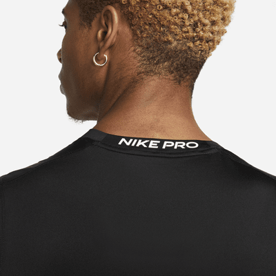 Nike ProÄrmelloses Dri-FIT Fitnessoberteil mit enger Passform für Herren Weihnachtsangebot