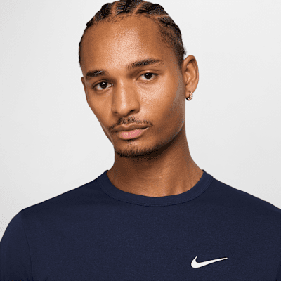 Nike HyverseVielseitiges Nike Dri-FIT UV Kurzarm-Oberteil für Herren Letzte 2 Tage