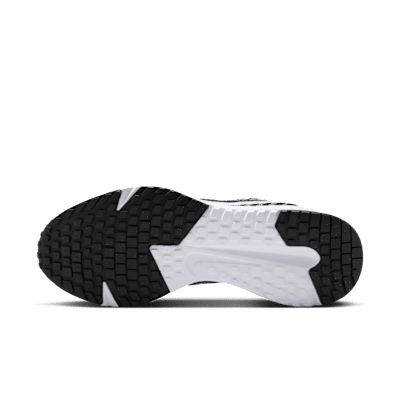Nike Run DefyStraßenlaufschuh (Herren) Im Verkauf