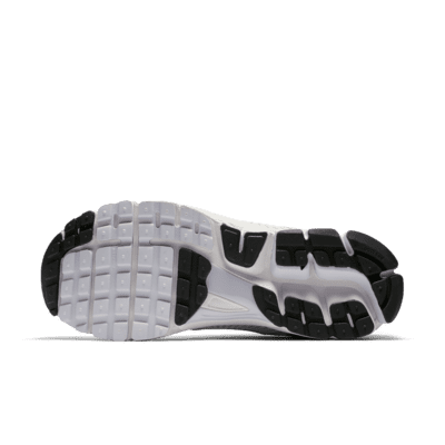 Nike Zoom Vomero 5Herrenschuh 2025