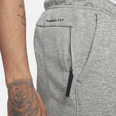 Nike ThermaSchmal zulaufende Therma-FIT Fitnesshose für Herren Vatertagsangebot