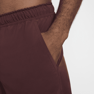Nike UnlimitedVielseitige Dri-FIT Herrenshorts ohne Futter (ca. 18 cm) Vatertagsangebot