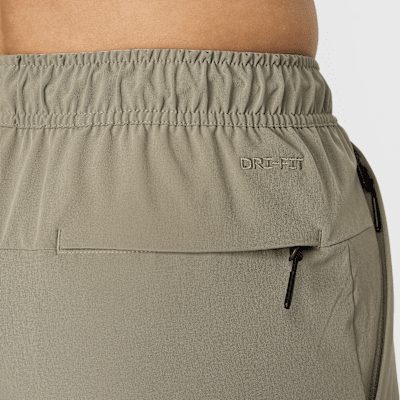 Nike UnlimitedVielseitige Dri-FIT Hose mit Reißverschluss am Bündchen für Herren Online Outlet