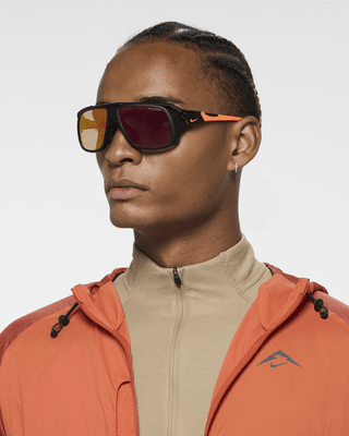 Nike Flyfree SoarSonnenbrille mit Road Tint