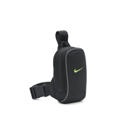 Nike Sportswear EssentialsCrossbody-Tasche (1 l) Begrenzt auf 3 Tage