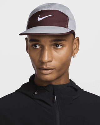 Nike Dri-FIT FlyUnstrukturierte Swoosh-Cap