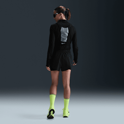 Nike SwiftDri-FIT 2-in-1-Laufshorts mit mittelhohem Bund (Damen) Neueste Stile