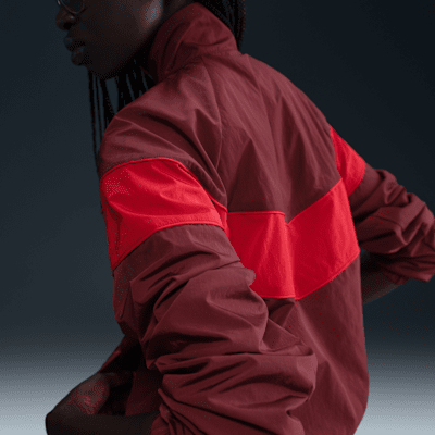 Nike WindrunnerLockere UV-Webjacke mit durchgehendem Reißverschluss (Damen) im Angebot