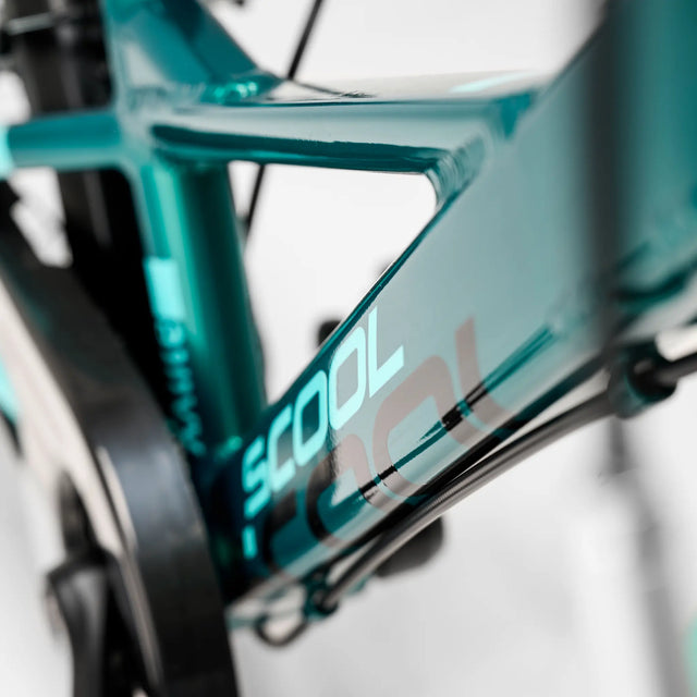 S'COOL S'COOL Junior Bikes XXlite EVO 16 Zoll 1-Gang Dark Green/Mint &vert; fahrrad.de zollfrei