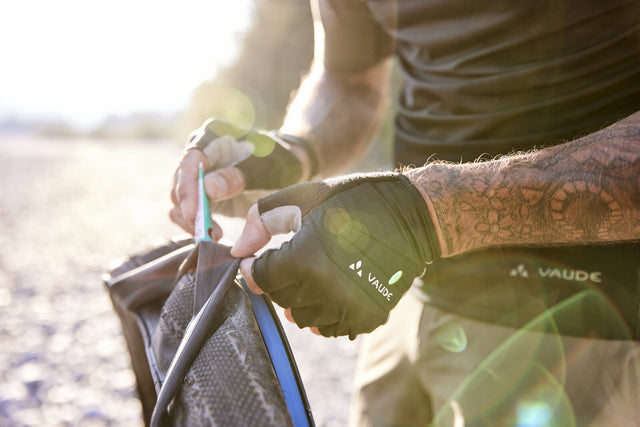 VAUDE VAUDE Active Handschuhe Herren schwarz/grau &vert; fahrrad.de Weihnachtsangebot
