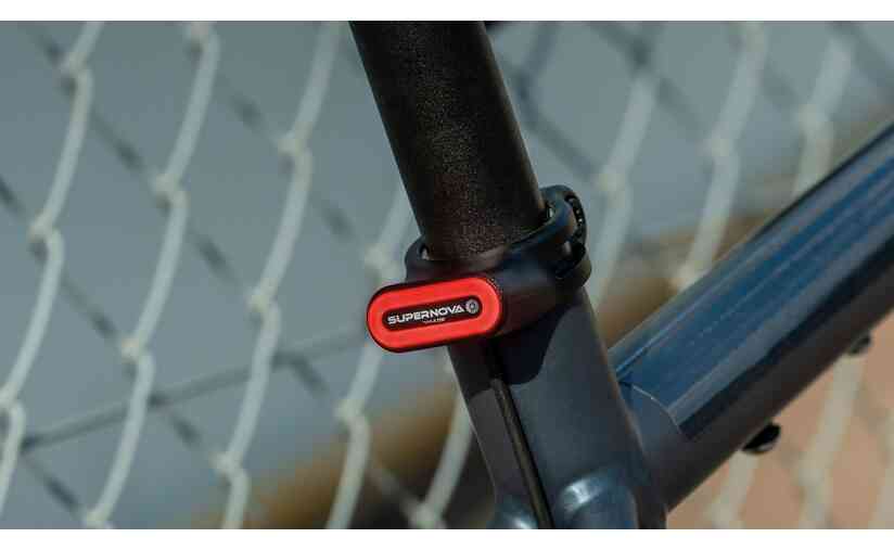 Supernova TL3 Mini Seatpost Clamp Sattelklemmen Rücklicht - 12V Discount Store für neue Produkte