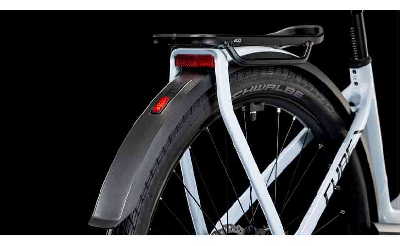 Cube Kathmandu Hybrid ONE 800 - 800 Wh - 28 Zoll - Tiefeinsteiger - 2025 Zeitlich begrenztes Angebot