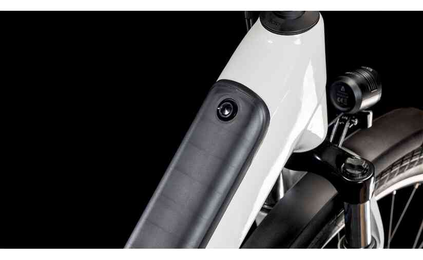Cube Touring Hybrid ONE 625 - 625 Wh - 28 Zoll - Tiefeinsteiger - 2025 Nur noch ein Tag übrig