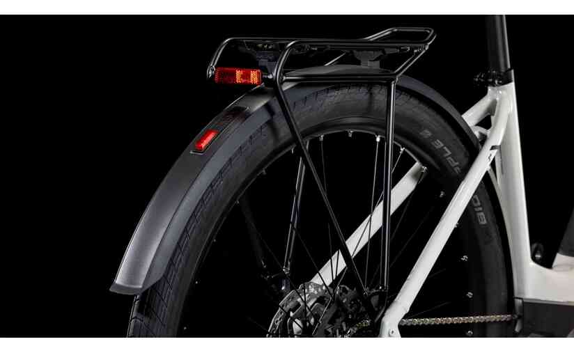 Cube Touring Hybrid ONE 625 - 625 Wh - 28 Zoll - Tiefeinsteiger - 2025 Nur noch ein Tag übrig